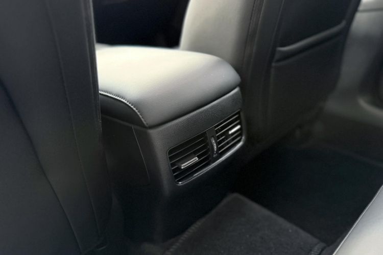 Used Mazda 3 Axela 2020 2.0L Automatic Zhiya Edition Interior 4