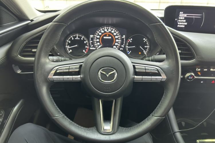 Used Mazda 3 Axela 2020 2.0L Automatic Zhiya Edition Interior 5