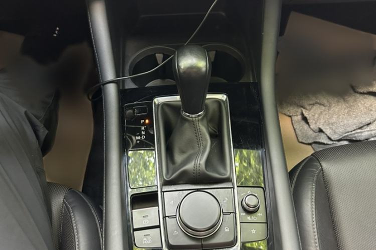 Used Mazda 3 Axela 2020 2.0L Automatic Zhiya Edition Interior 7
