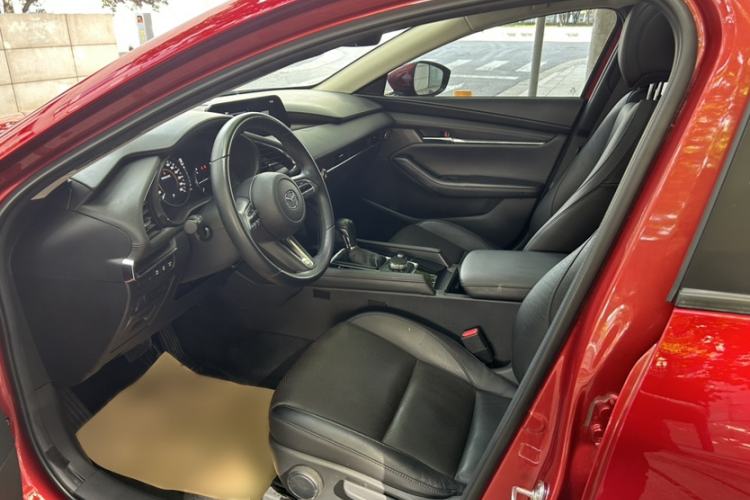 Used Mazda 3 Axela 2020 2.0L Automatic Zhiya Edition Interior 9