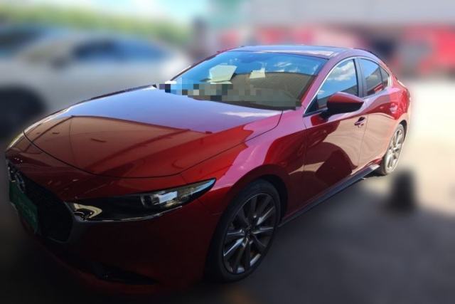 Ojetý Mazda 3 Axela 2020 2.0L Automatic Zhiya Edition