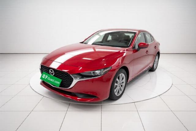 Used Mazda 3 Axela 2020 1.5L Automatic Luxury Version