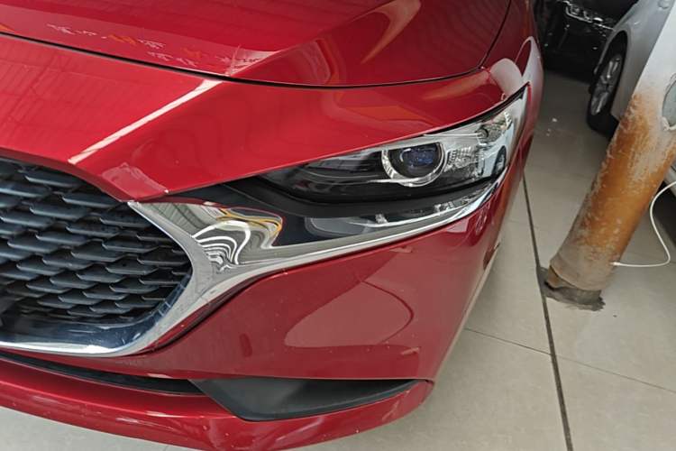 Used Mazda 3 Axela 2020 1.5L Automatic Luxury Version Left Front Headlight