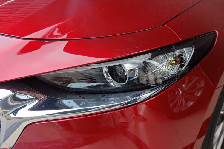 Used Mazda 3 Axela 2020 1.5L Automatic Luxury Version Left Front Headlight