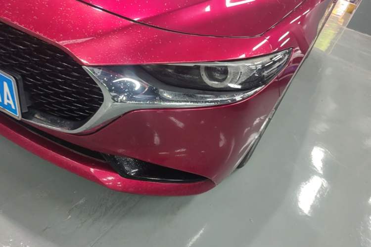 Used Mazda 3 Axela 2020 2.0L Automatic Luxury Version Left Front Headlight