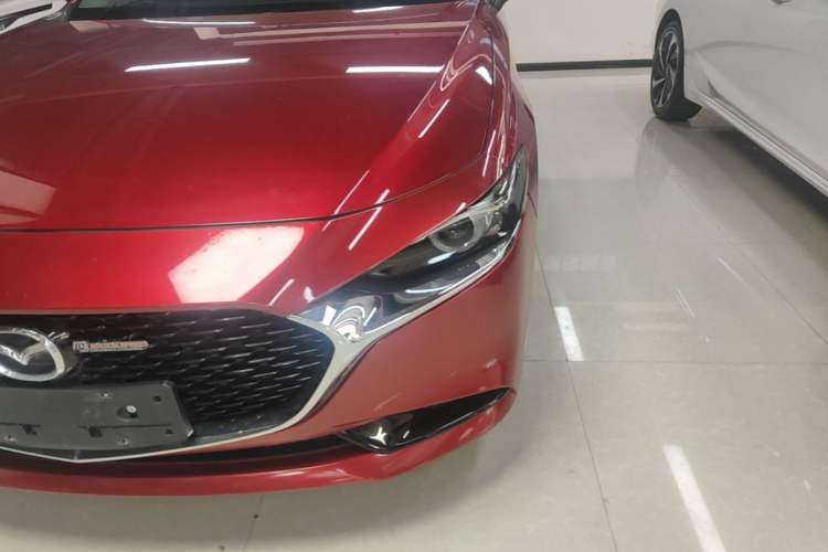 Used Mazda 3 Axela 2020 2.0L Automatic Luxury Version Left Front Headlight