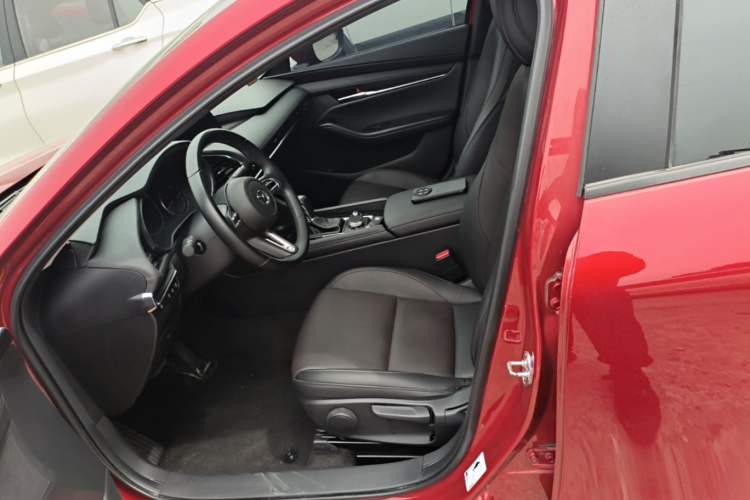 Used Mazda 3 Axela 2020 2.0L Automatic Zhiya Edition Left Front Seat