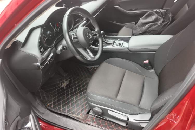 Used Mazda 3 Axela 2020 2.0L Automatic ZhiXuan Edition Left Front Seat