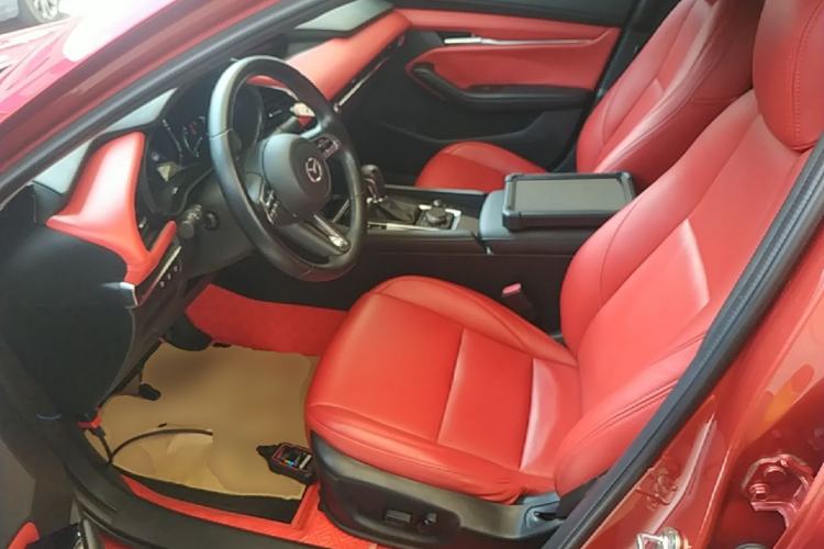 Used Mazda 3 Axela 2020 2.0L Automatic ZhiXuan Edition Left Front Seat