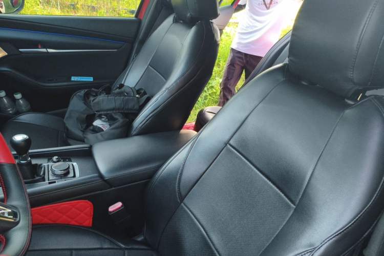 Used Mazda 3 Axela 2020 1.5L Manual ZhiMei Edition Left Front Seat