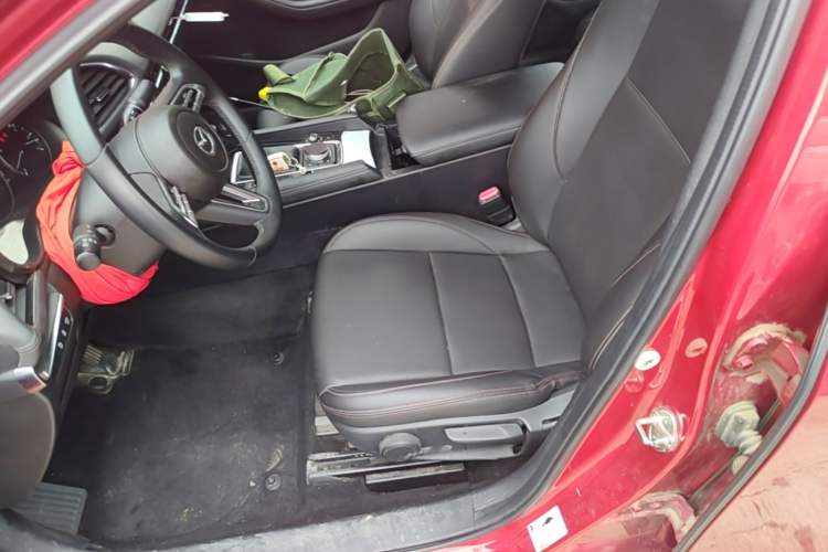 Used Mazda 3 Axela 2020 2.0L Automatic ZhiXuan Edition Left Front Seat