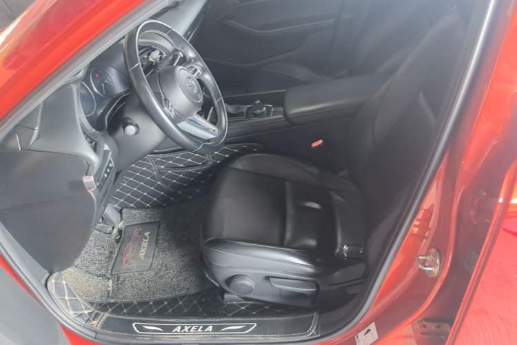 Used Mazda 3 Axela 2020 2.0L Automatic Zhiya Edition Left Front Seat