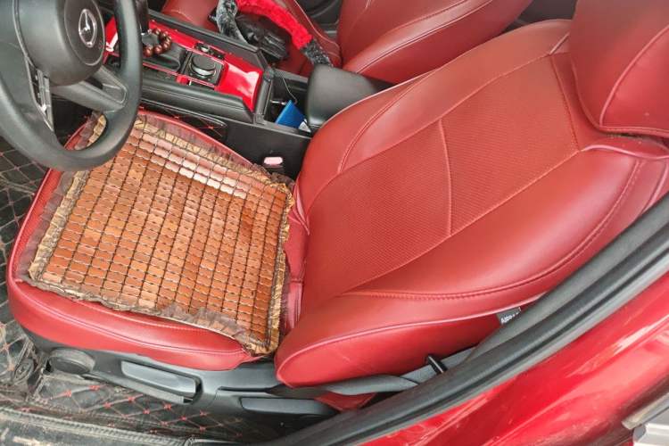 Used Mazda 3 Axela 2020 1.5L Automatic ZhiMei Edition Left Front Seat