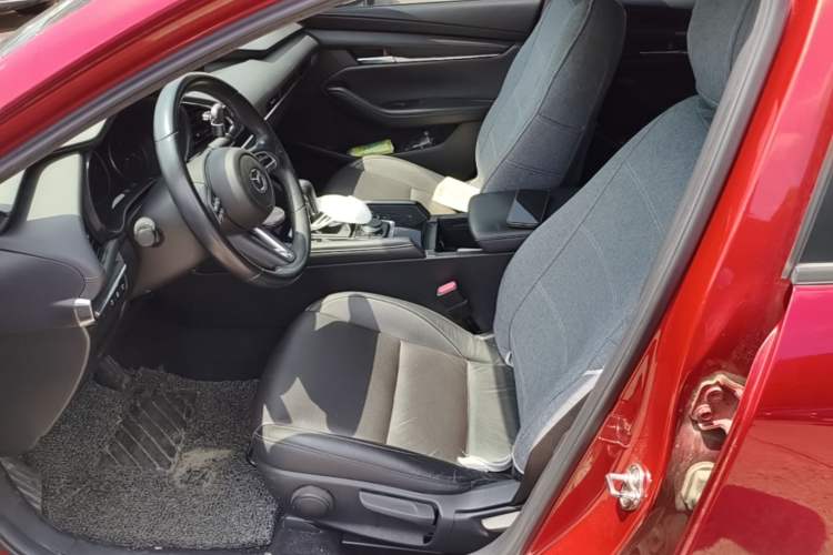 Used Mazda 3 Axela 2020 2.0L Automatic ZhiXuan Edition Left Front Seat