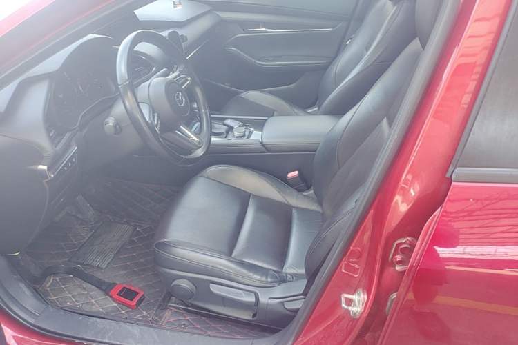 Used Mazda 3 Axela 2020 2.0L Automatic Zhiya Edition Left Front Seat