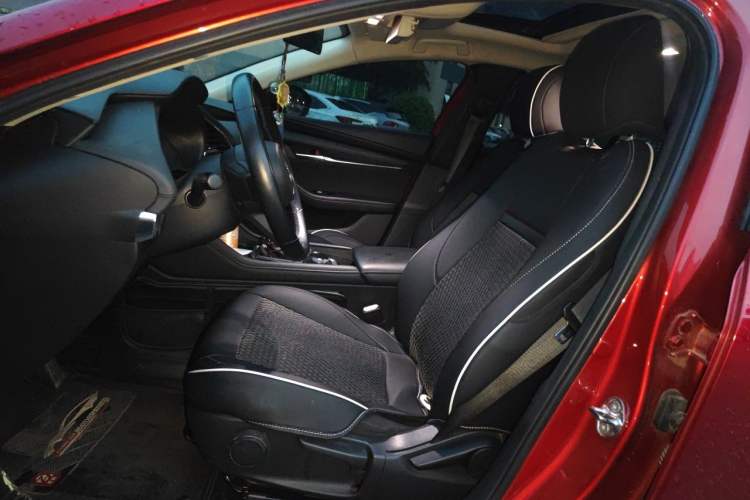 Used Mazda 3 Axela 2020 2.0L Automatic ZhiXuan Edition Left Front Seat