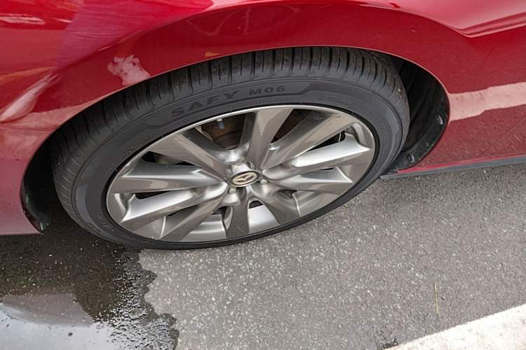 Used Mazda 3 Axela 2020 2.0L Automatic Zhiya Edition Left Front Wheel Hub