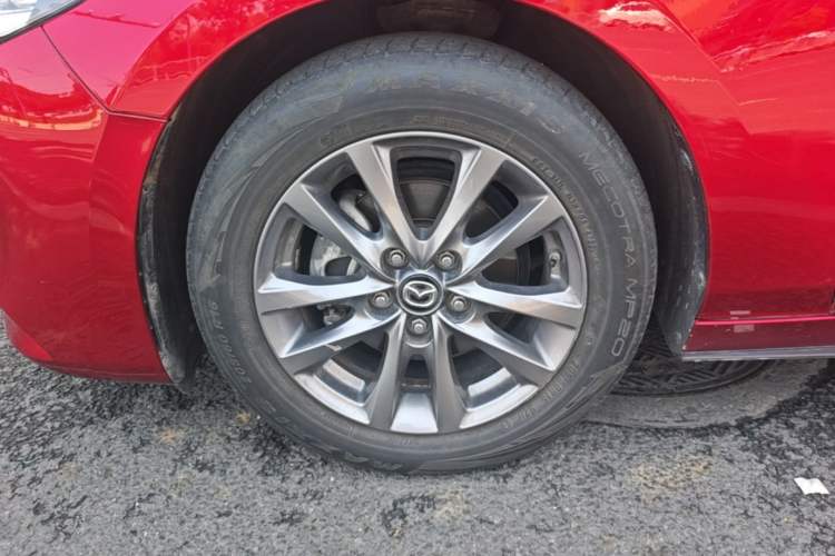 Used Mazda 3 Axela 2020 1.5L Automatic ZhiMei Edition Left Front Wheel Hub