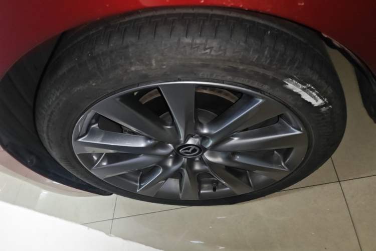 Used Mazda 3 Axela 2020 2.0L Automatic Zhiya Edition Left Front Wheel Hub