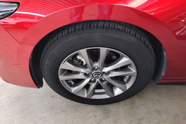 Used Mazda 3 Axela 2020 1.5L Automatic ZhiMei Edition Left Front Wheel Hub