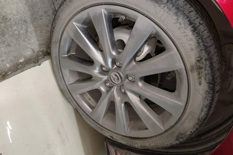 Used Mazda 3 Axela 2020 2.0L Automatic Zhiya Edition Left Front Wheel Hub