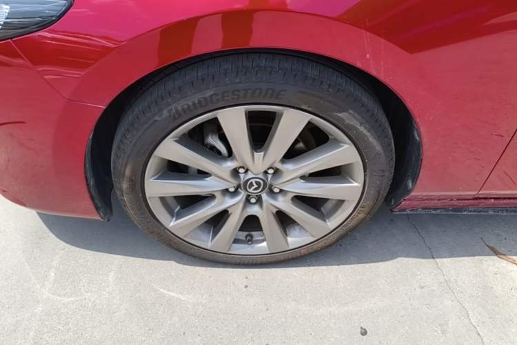 Used Mazda 3 Axela 2020 2.0L Automatic ZhiXuan Edition Left Front Wheel Hub