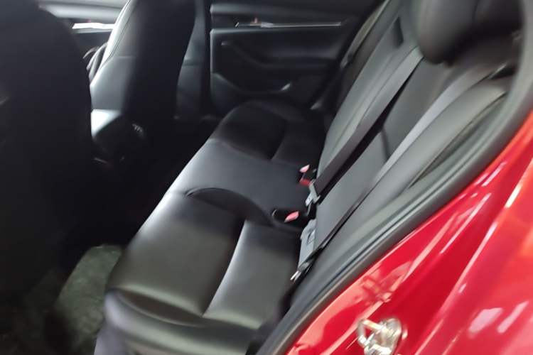 Used Mazda 3 Axela 2020 2.0L X Compression Ignition Prestige Version Left Rear Seat