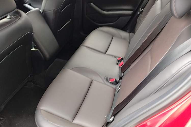 Used Mazda 3 Axela 2020 2.0L Automatic Zhiya Edition Left Rear Seat