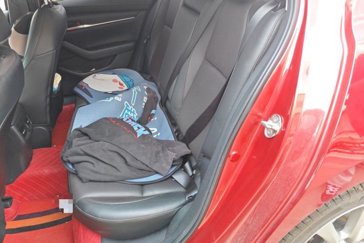Used Mazda 3 Axela 2020 2.0L Automatic Zhiya Edition Left Rear Seat