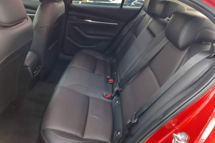 Used Mazda 3 Axela 2020 2.0L Automatic Zhiya Edition Left Rear Seat
