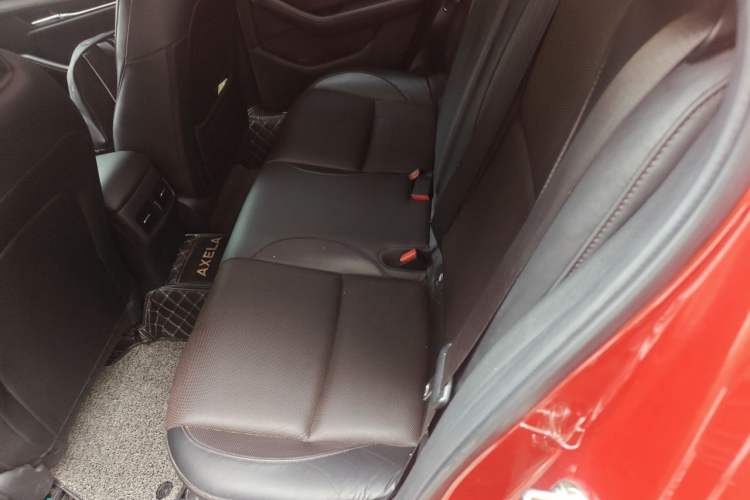 Used Mazda 3 Axela 2020 2.0L Automatic Zhiya Edition Left Rear Seat