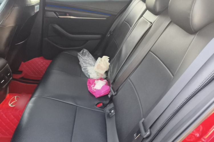 Used Mazda 3 Axela 2020 1.5L Manual ZhiMei Edition Left Rear Seat