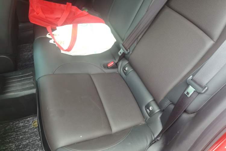 Used Mazda 3 Axela 2020 2.0L Automatic Zhiya Edition Left Rear Seat