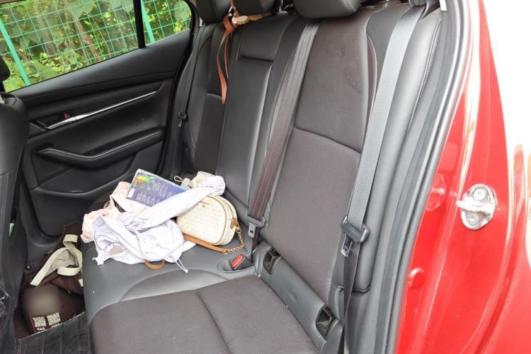 Used Mazda 3 Axela 2020 2.0L Automatic Zhiya Edition Left Rear Seat