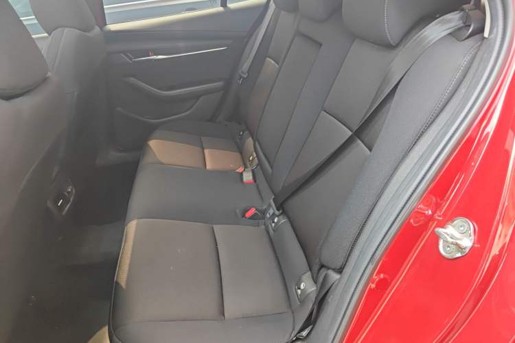 Used Mazda 3 Axela 2020 2.0L Automatic ZhiXuan Edition Left Rear Seat