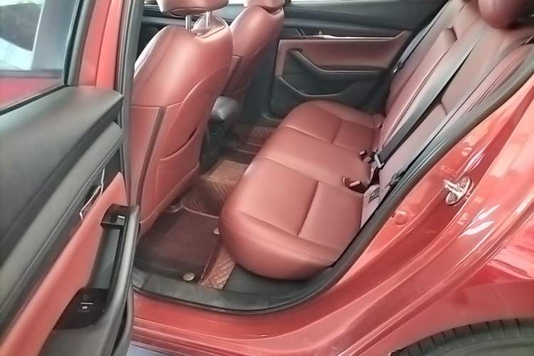 Used Mazda 3 Axela 2020 2.0L Automatic ZhiXuan Edition Left Rear Seat