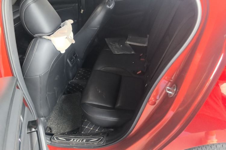 Used Mazda 3 Axela 2020 2.0L Automatic Zhiya Edition Left Rear Seat