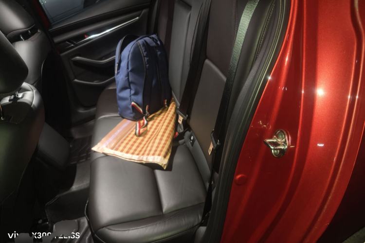 Used Mazda 3 Axela 2020 2.0L Automatic Zhiya Edition Left Rear Seat