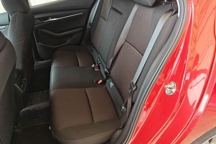 Used Mazda 3 Axela 2020 2.0L Automatic ZhiXuan Edition Left Rear Seat