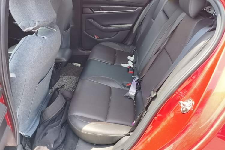 Used Mazda 3 Axela 2020 2.0L Automatic ZhiXuan Edition Left Rear Seat
