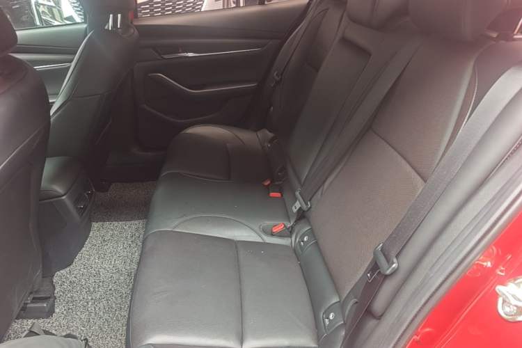 Used Mazda 3 Axela 2020 2.0L Automatic Zhiya Edition Left Rear Seat