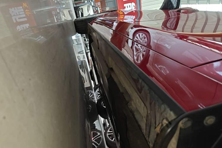 Used Mazda 3 Axela 2020 1.5L Automatic Luxury Version Left Side Sill