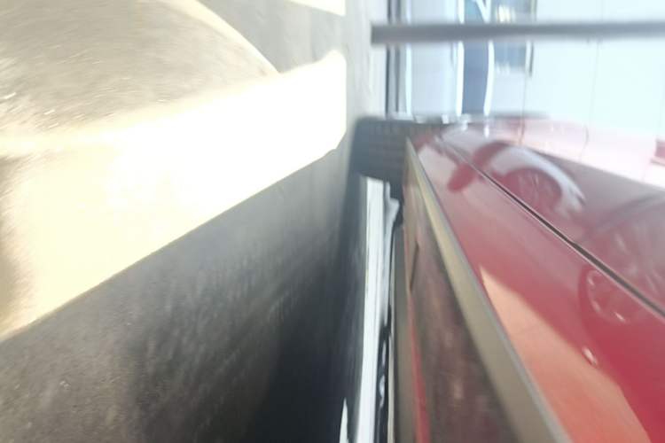 Used Mazda 3 Axela 2020 2.0L Automatic Zhiya Edition Left Side Sill