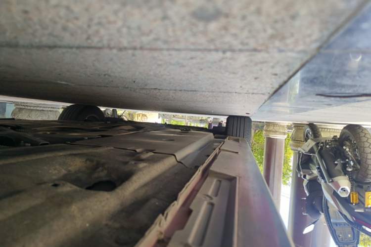Used Mazda 3 Axela 2020 1.5L Automatic Luxury Version Left Side Sill