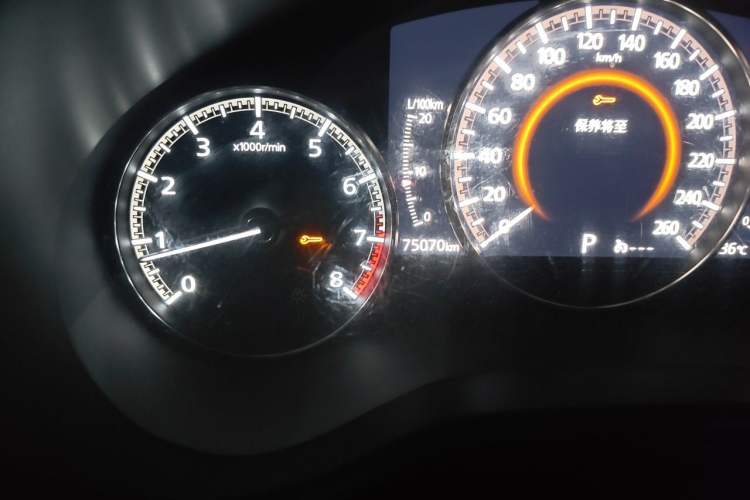 Used Mazda 3 Axela 2020 2.0L Automatic Zhiya Edition Odometer Close Up