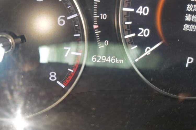 Used Mazda 3 Axela 2020 1.5L Automatic Luxury Version Odometer Close Up