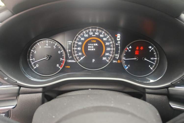 Used Mazda 3 Axela 2020 2.0L Automatic Zhiya Edition Odometer Close Up