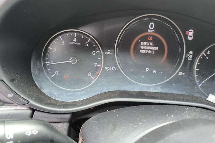 Used Mazda 3 Axela 2020 2.0L Automatic Zhiya Edition Odometer Close Up