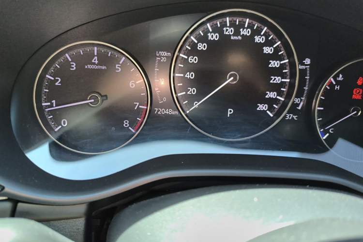 Used Mazda 3 Axela 2020 1.5L Automatic ZhiMei Edition Odometer Close Up