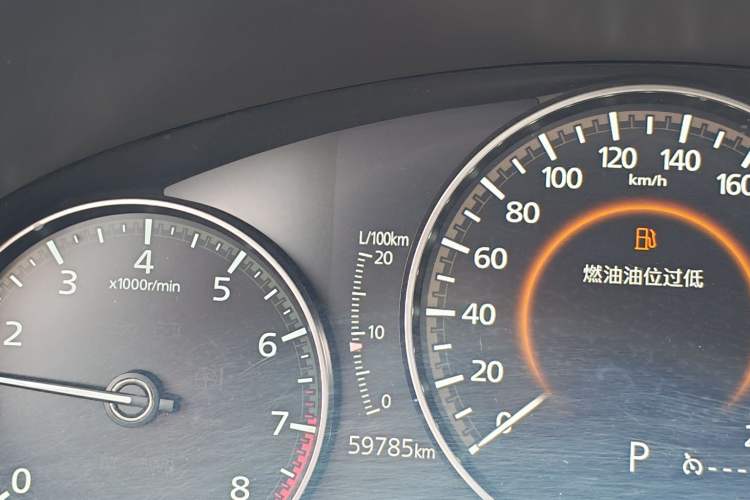 Used Mazda 3 Axela 2020 2.0L Automatic Zhiya Edition Odometer Close Up